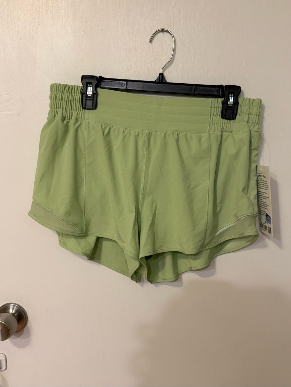 Lululemon Hotty Hot Shorts Sz 12